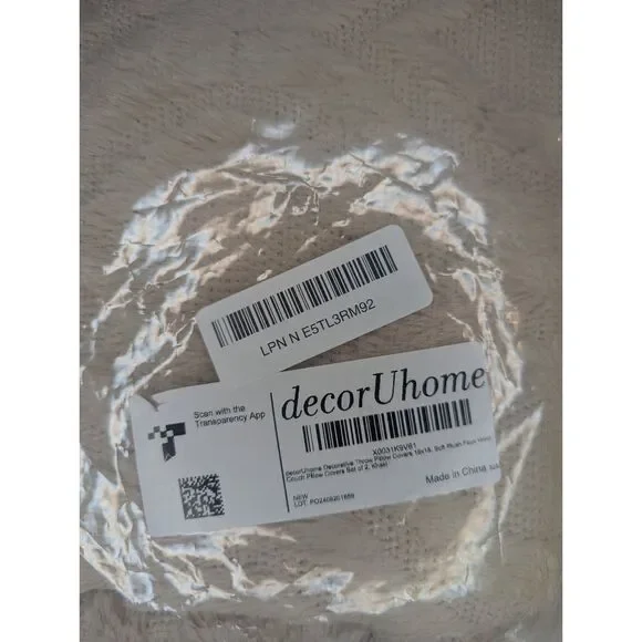 🛋️ NWT decorUhome Faux Fur Throw Pillow Covers 18" Set of 2 Beige - Picture 5 of 7